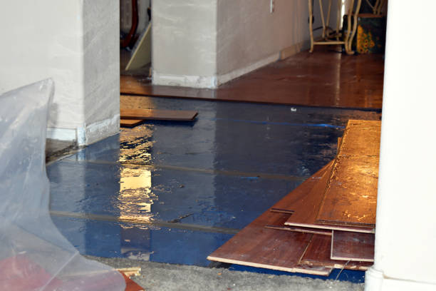 Professional Flood Cleanup technician working in Ledbetter, TX